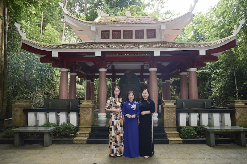 DSC_BGĐ Nữ.jpg