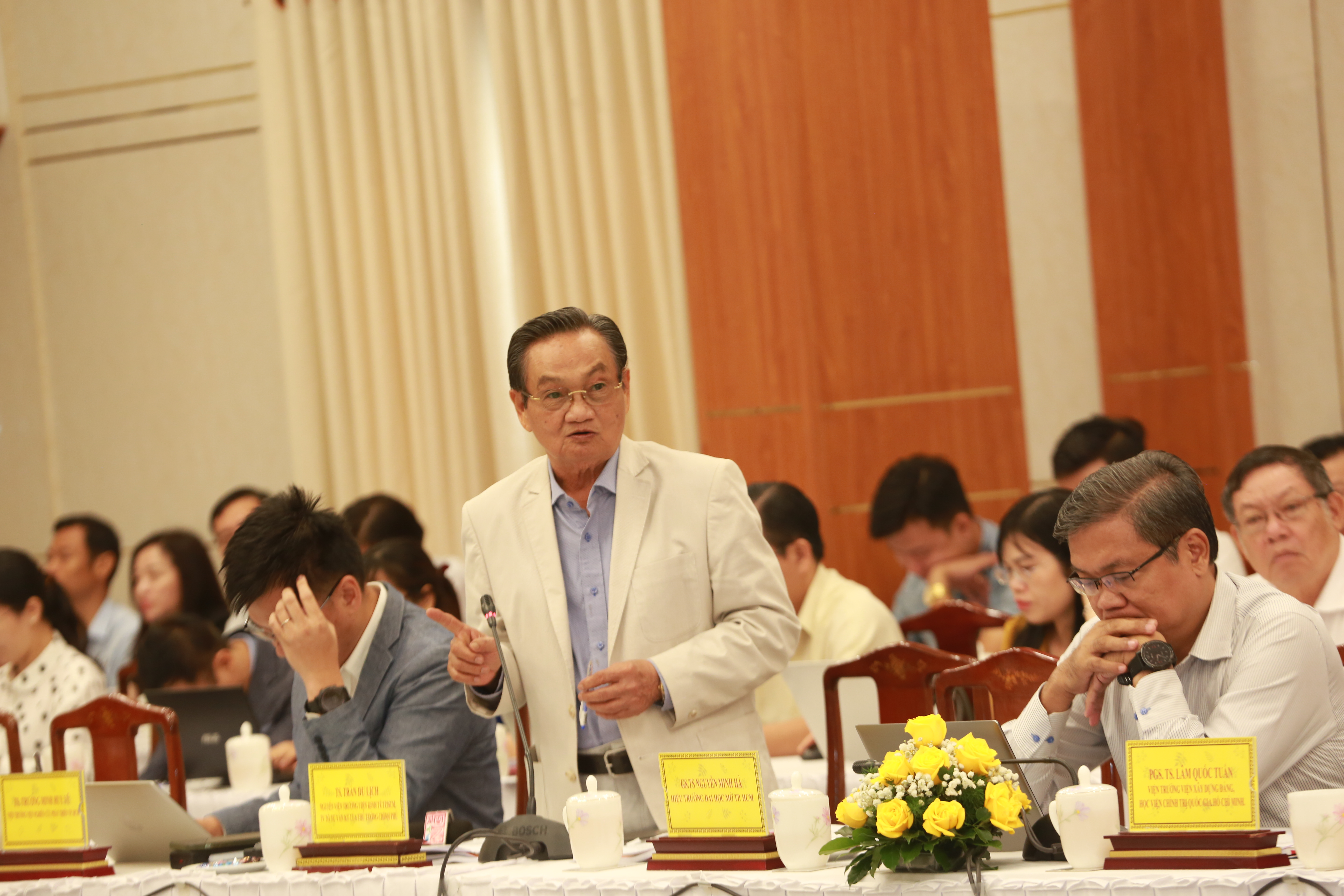TS. Tran Du Lich.JPG